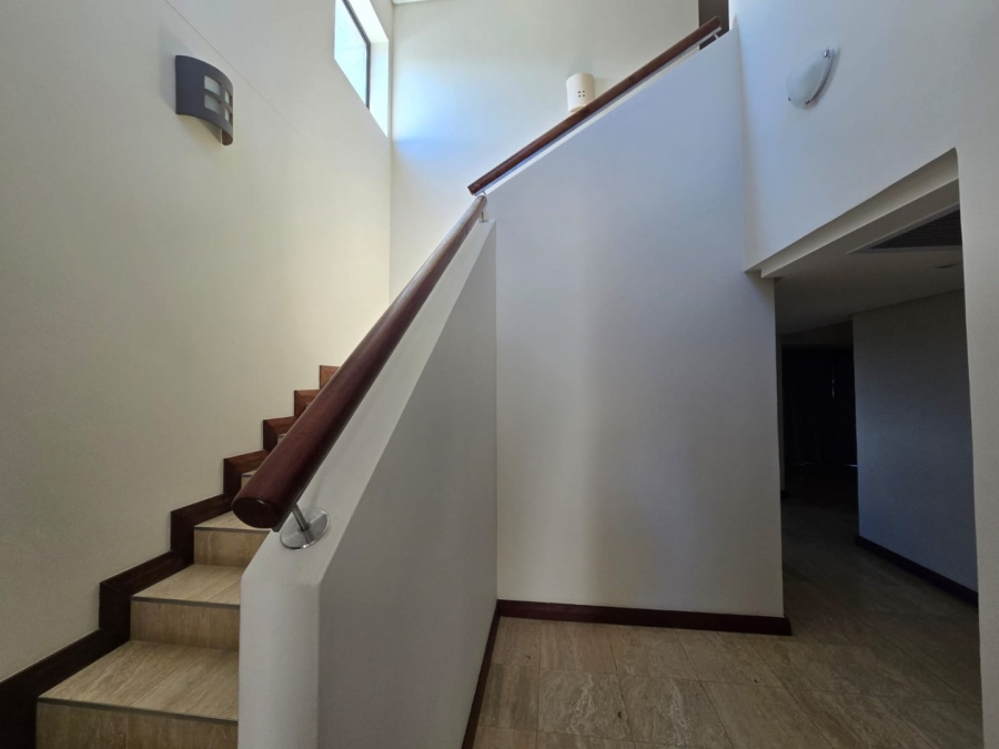 To Let 3 Bedroom Property for Rent in Oubaai Western Cape